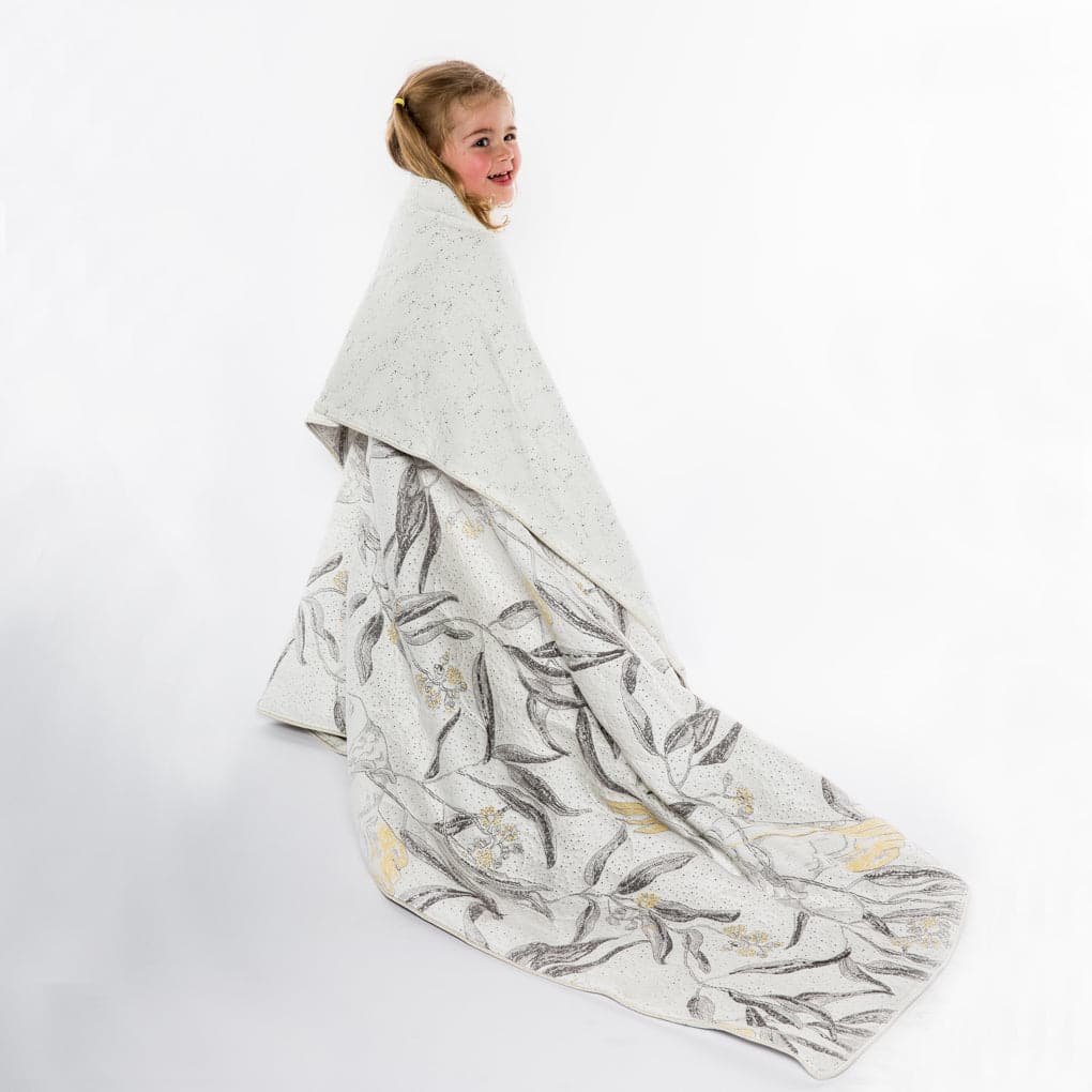 Cockatoo All Seasons Bedspread 2.1 x 1.4m - Marmalade Lion