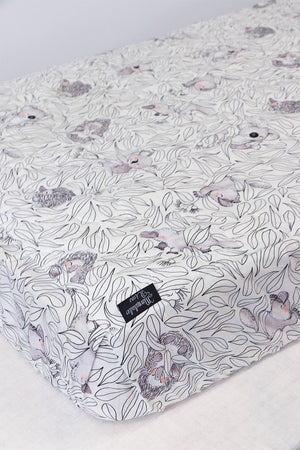 Cuddly Faces Expect-A-Spill Baby Cot Sheet - Marmalade Lion
