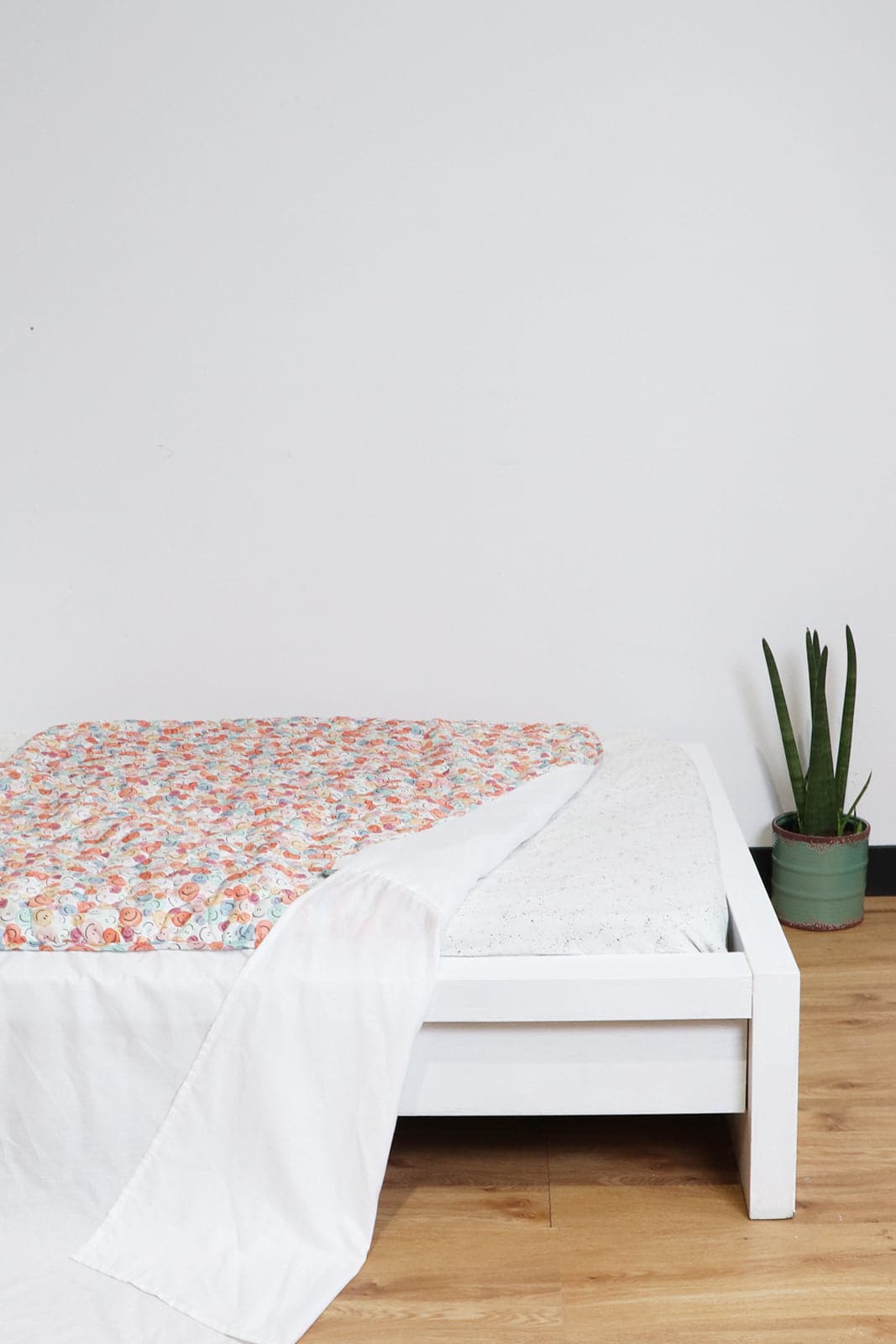 Happy Buttons Expect-A-Spill Bed Pad - Marmalade Lion